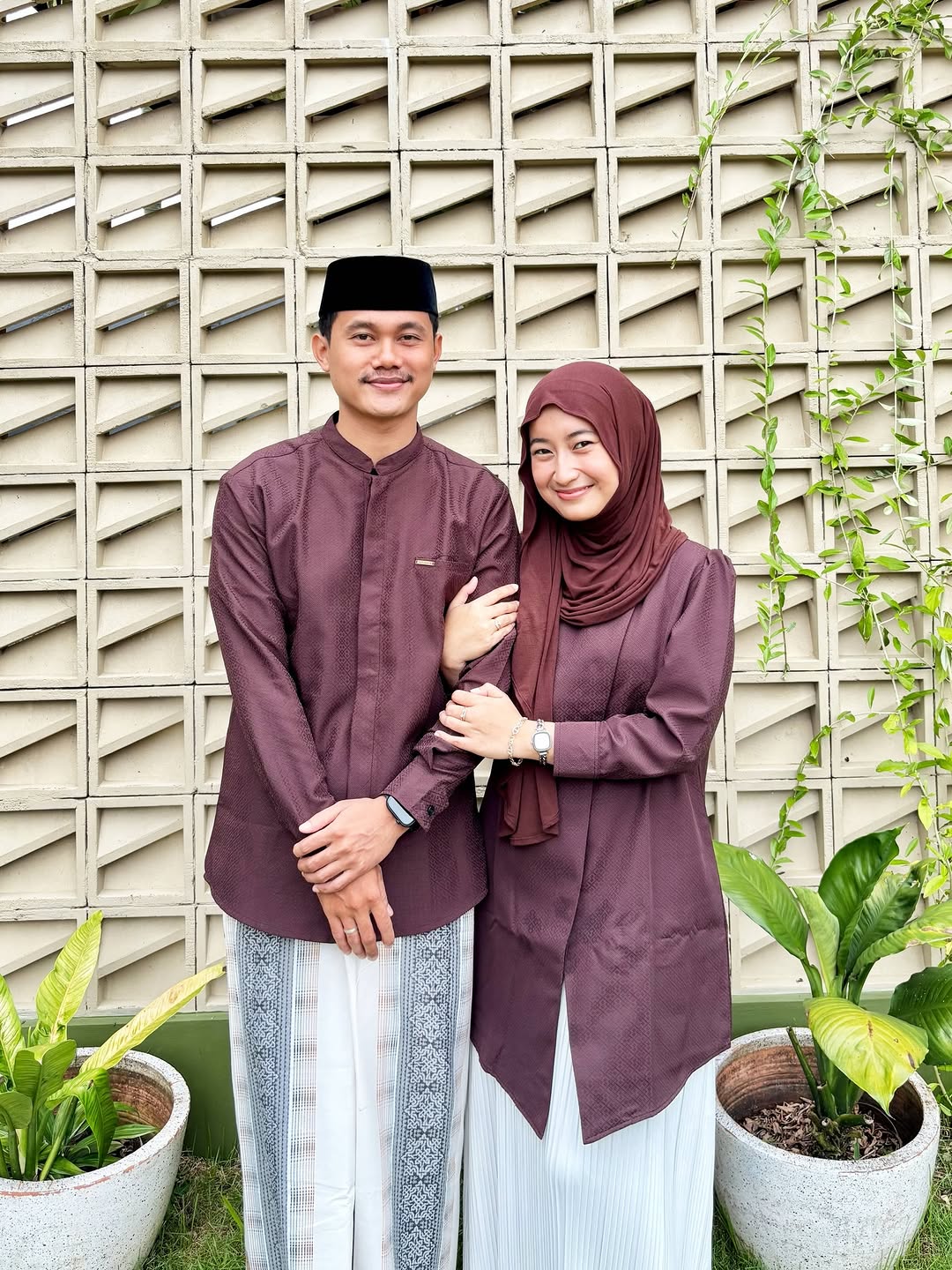 Outfit yang siap nemenin ibadah ramadan kali ini. by @havar.id 🫶🏻 #masyaallahtabarakallah💕