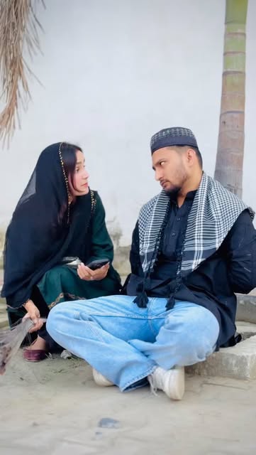 #Instalike Reel by @kamil_a1s - NO CAPTION 🙄
#kamil_a1s #comedy #instagram #funny #instalike @kamil_a1s @instagram