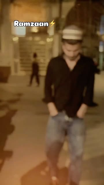 #Emir Ramadhan Reel by @mr__aadil___01 (verified account) - Ramzaan🕌💯 @mr__aadil___01
.
#ramadaan #mubarek #viral #reels #instagram 🕋