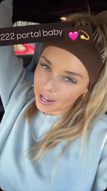 #Chloe Xandria Fashion Influencer Reel by @iamchloelawless - Be intentional 🩷