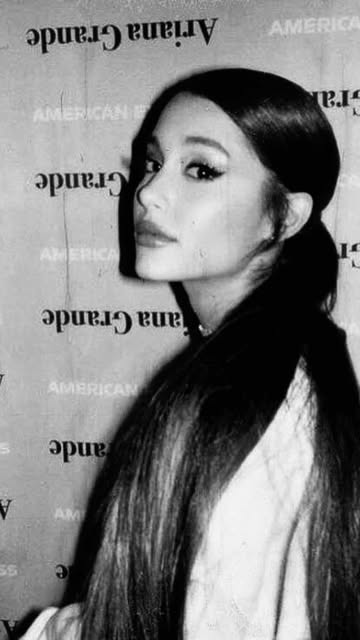 #Ariana Grande Reel by @dwtsoul - sucessful ♡
#arianagrande #weloveyouari #sweetenerwoldtour