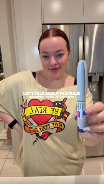 #Plateau Reel by @krystelseach - Let's talk about "plateaus" for a second.
Because sometimes… it's not a plateau.
I've just come out of a few weeks where my weight barely moved. It