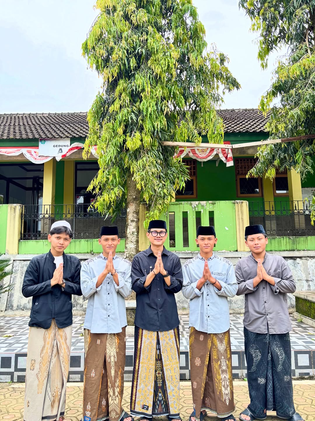 Masih seumuran☺️ #masyaallahtabarakallah #fypシ❤️💞❤️ #santri