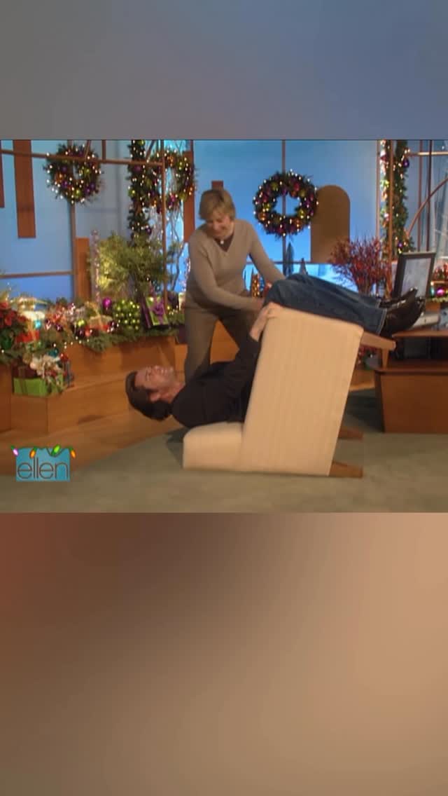 Jim Carrey is flippinβ hilarious.