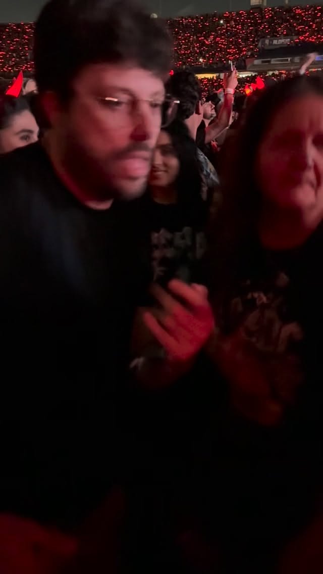 Esse Γ© o meu novo amigo do rock! We are TNT #acdcβ‘οΈ