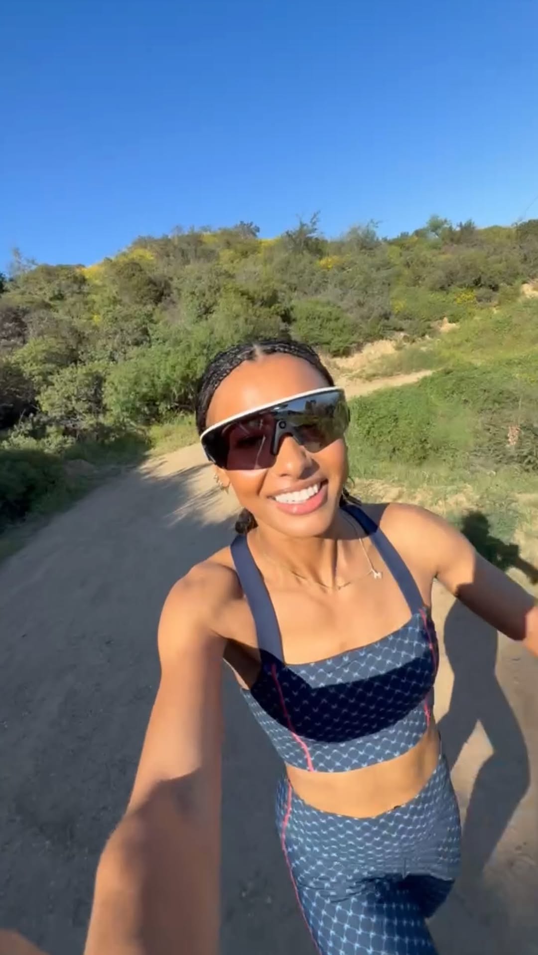 As the daughter of a personal trainer, I was raised with the belief that movement is medicine but it’s also joy. Here’s my week in motion: running the trails of LA, hitting a new PR on the hex bar and