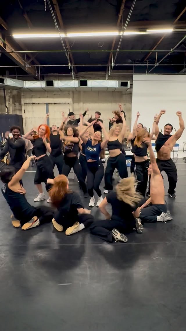 SAVE ME TONIGHT with my crew β¨ @davidguetta