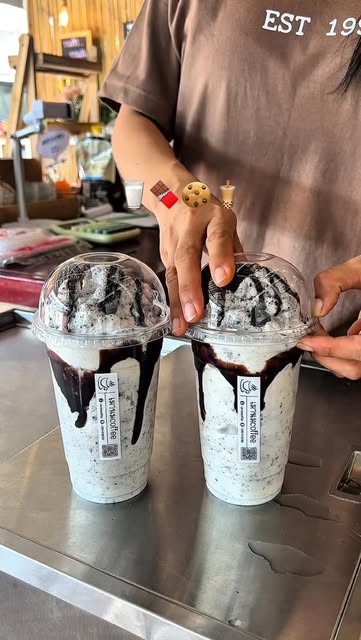 #Smoothie Reel by @maonom_coffee - Oreo Milk Smoothie ๐ฅ๐ช #เนเธกเธฒเธเธกcoffee #cafe #asmr #reelsviralใท