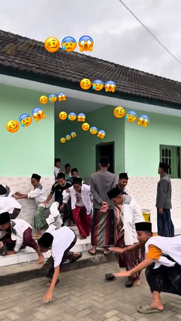 #Santri Reel by @mediafq_official - Keamanan pondok
#santriindonesia #fyp #santrihits #madurahits #santri