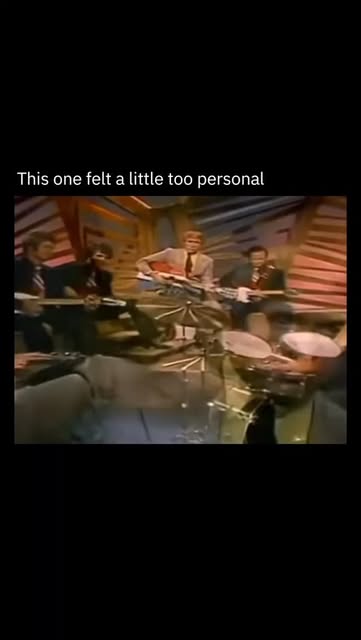 #Madeinjapan Reel by @spidyfindsmusic - Follow (us) @spidyfindsmusic for the best music content on the instagram

"Made in Japan" is a classic country hit by Buck Owens, released in 1972 dur