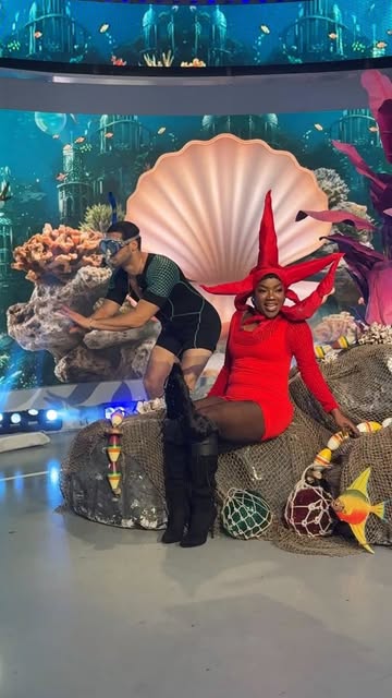 #Laspicantes Reel by @encasacontelemundo (verified account) - Nuestra #ChikyBombom llegó esquivando enredos y saltando dramas 💃✨ Porque este miércoles no es para quedarse pegada, es para brillar, avanzar y decir