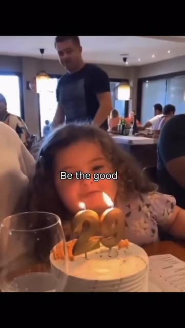 #Tudía Reel by @rentourr - A veces un pequeño gesto puede cambiar el día de alguien. ✨
Este reel de @girlfromnewyorkcity
nos recuerda algo poderoso:
"Be the good we want to se