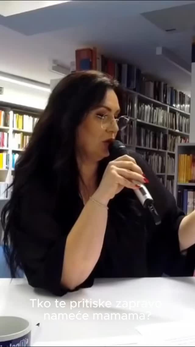 Majčinstvo pod povećalom i mame pod pritiskom! O svim licima majčinstva u prošlotjednom podcastu PSIHOLOGiJA na YT🎥 #psihologija #psihologijahrt #mentalnozdravlje #xyz #fyp