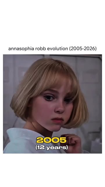 #Model Reel by @cormuld - Follow (us) @cormuld for more
🤯 Interesting Facts
AnnaSophia Robb (born December 8, 1993) is an American actress, model, and singer. She began her