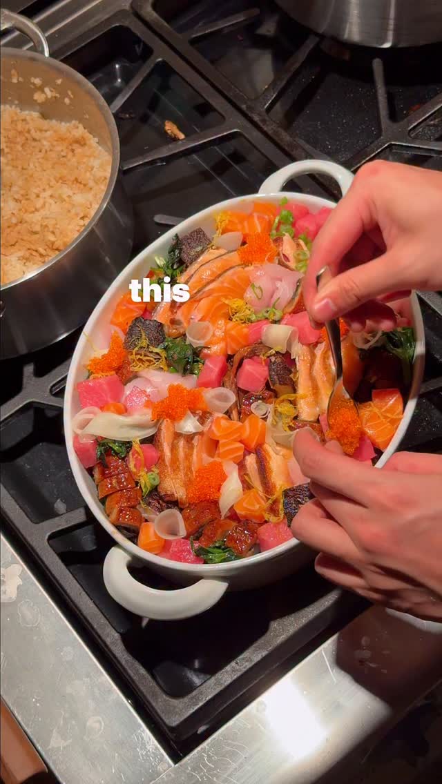 I love my sister ❤️ Pilot, skydiver, hiker, musician, singer, athlete, there are so many different ways I could describe my sister, but to me she is just Michelle. I have seen her grow up just as muc