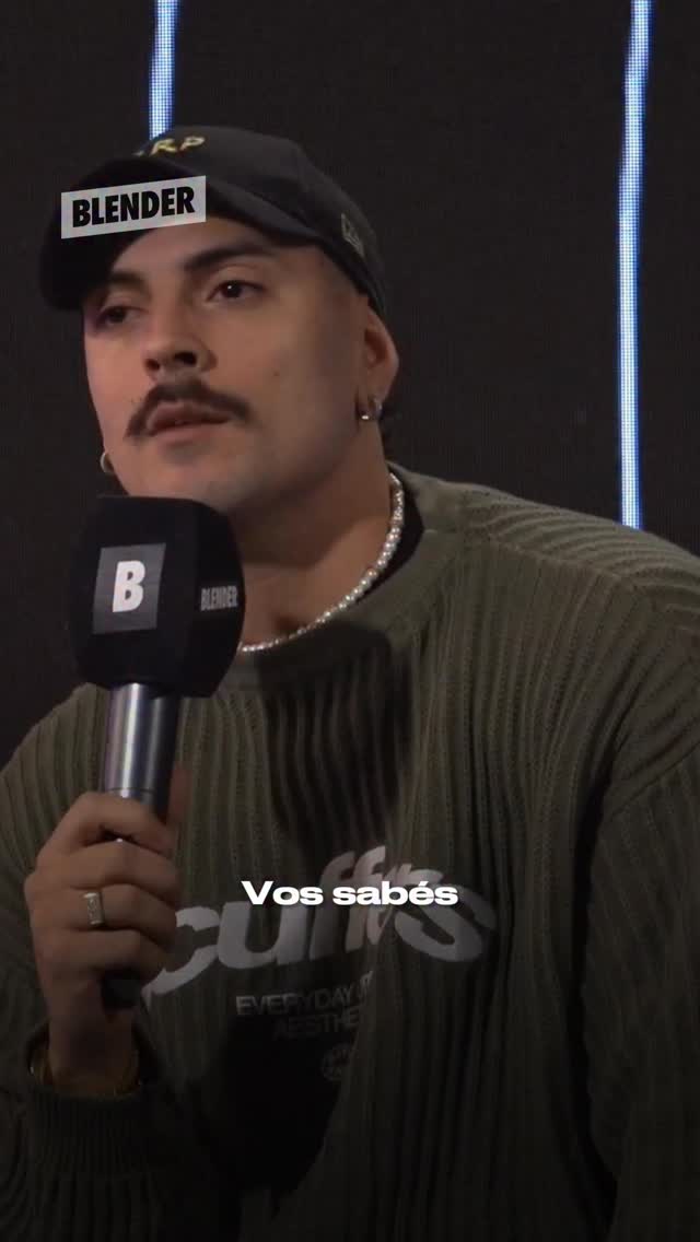 Gracias @martinpdisalvo por tus palabras! Por tu generosidad y por haber venido al Primer programa! Blender at Night! Lunes a jueves a las 23 Hs por @estoesblender