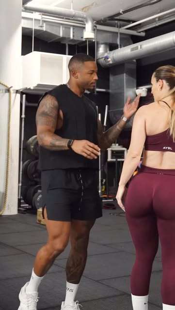 #Workout Reel by @ayoubm_ (verified account) - This is an advanced exercise if you want to level up your glute training. Watch how to set it up and try it in your next glute workout.

Exercise unlo