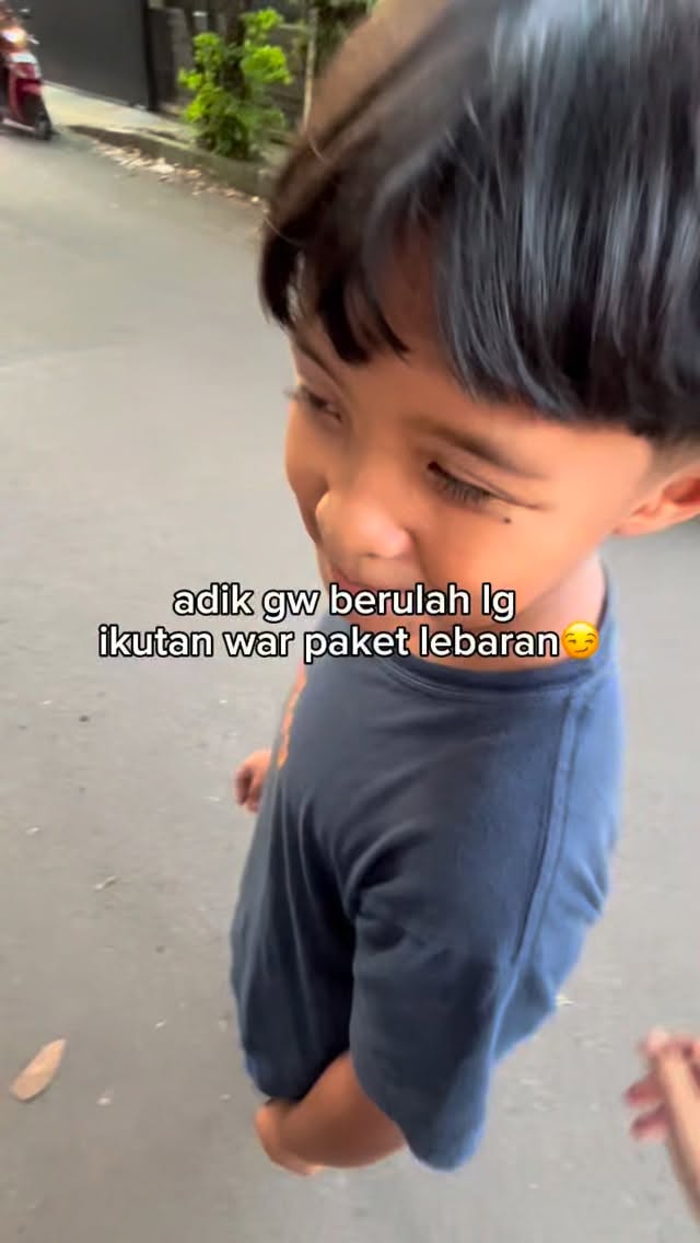 masih dengan paketnya itu… #paket #cod #ramadhan #lebaran #fyp