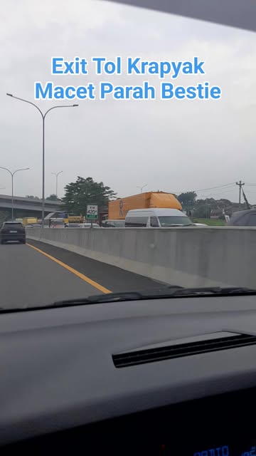 #Exit Tol Krapyak Reel by @yosi.admart - Exit Tol Krapyak
Macet Parah Bestie