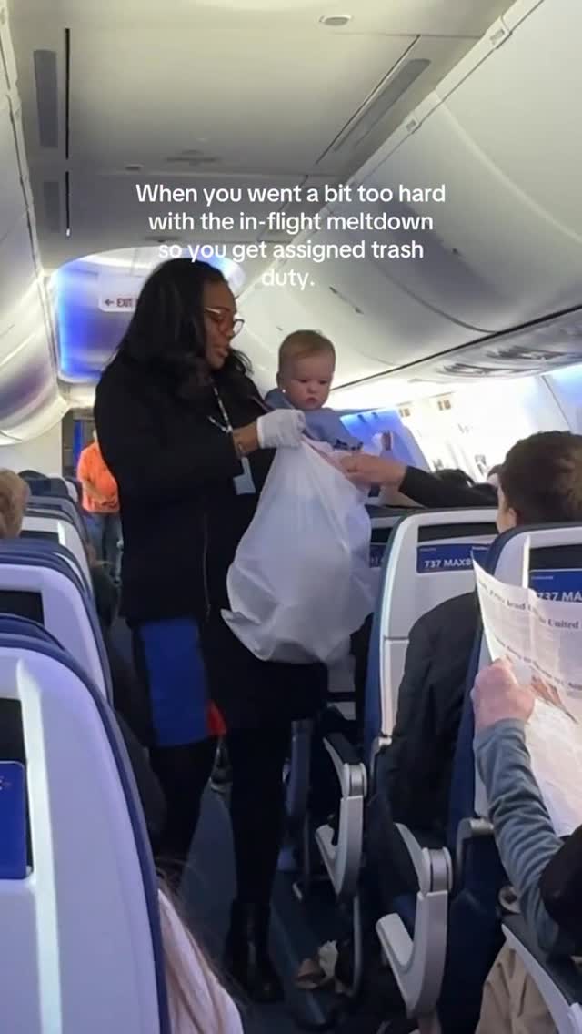 Show this to your toddler before their next flight 🤭 We share travel tips for babies, toddlers and little kids on this page ✨ #toddler #toddlertravel #toddlermom