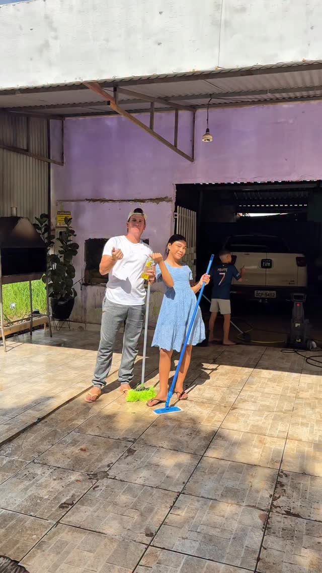 testei um Limpa piso potente #tonicopoderoso #goldspellcosmeticos #fioterapia #lisoetico #rotina