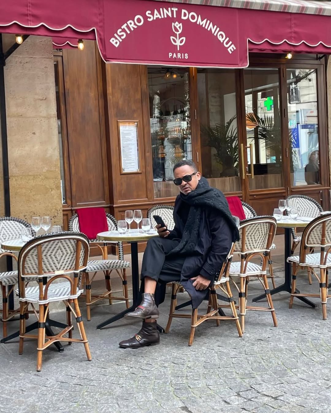 Europa ! Nos vemos pronto pero de una manera más íntima 😍🙏🏾 #elpoetadelpueblo #lamujermasseria