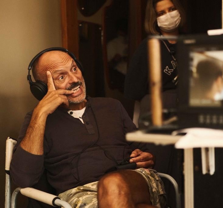 Cemal Alpan… Birlikte çok uzun zaman geçiremedik belki ama kalbinin güzelliğini hissetmemek mümkün değildi. Nazik, zarif ve işine tutkuyla bağlı bir insandı. Bugün onu son yolculuğuna uğurlarken, ardı