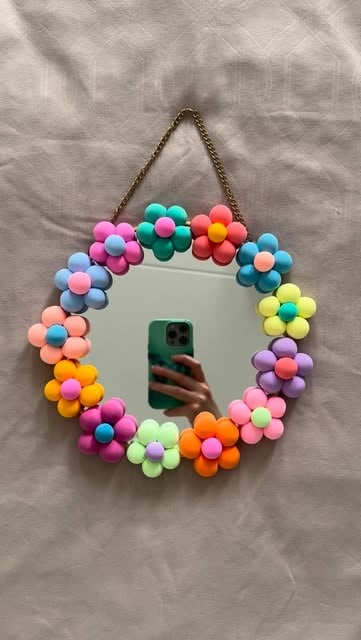 #Handmade Reel by @feliciaheesen - DIY Flower mirror πΈπͺβ¨
#craft #creative #diy #handmade #homedecorideas
cute craft handmade room decor inspiration
