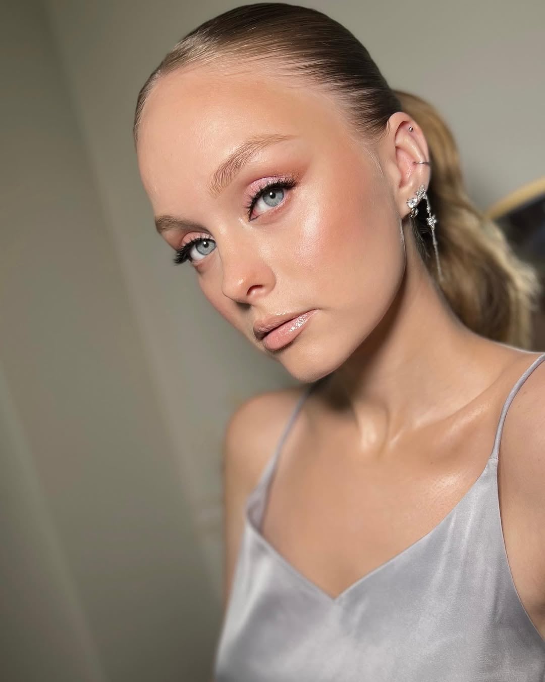 Наша совместная работа вместе со @sveta_xaxubiya 🤍🤍🤍