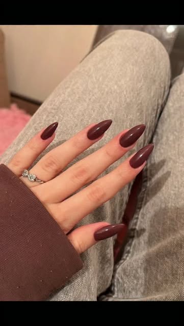 #Aesthetic Nails Reel by @__asthetixgirl - My type of nails 💅🏻
.
.
{nail extensions, press on nails, nails, beauty finds, aesthetic nails, Pinterest nails}
#nailextensions #nails #beautyfind