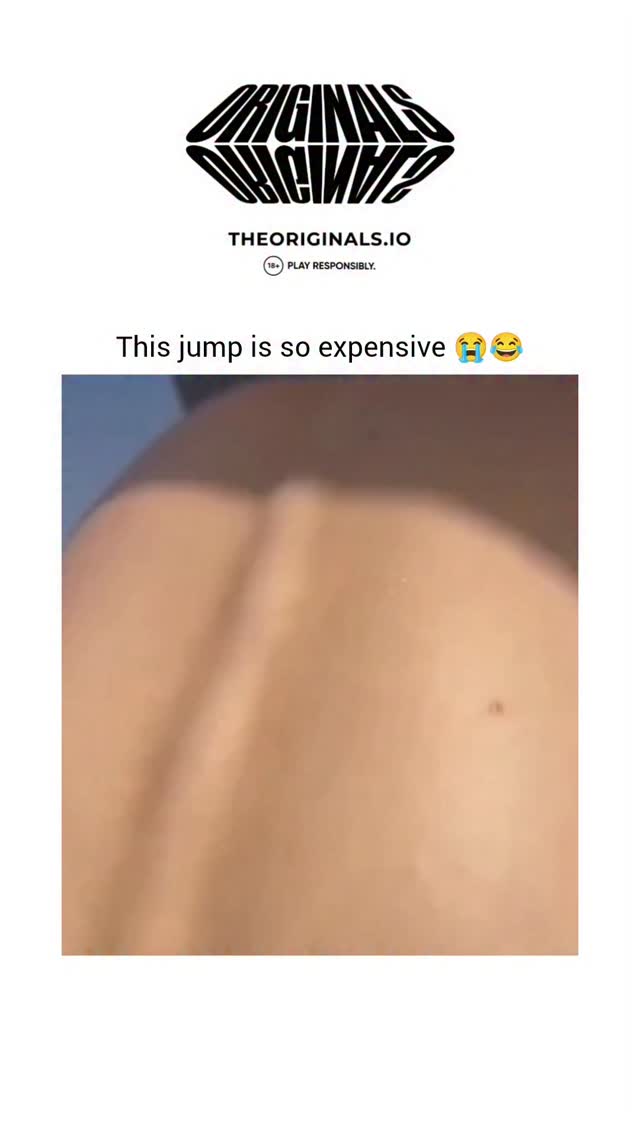 #π―π΅Japan is turning footsteps into electricity! Using piezoelectric tiles, every step you take generates a small amount of energy. Millions of steps together can power LED lights and displays in bus