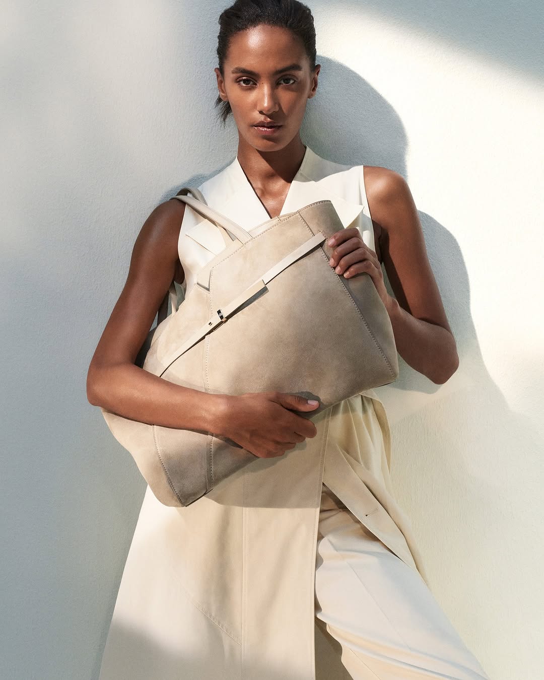 Tailoring-inspired design. Structured for everyday movement. The BOSS Revers bag: anything else is just an accessory #SachaQuenby #BeYourOwnBOSS