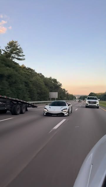#Supercars Reel by @tuckrl (verified account) - Ryft McLaren 720s at Sunset
#mclaren #mclaren720s #supercars