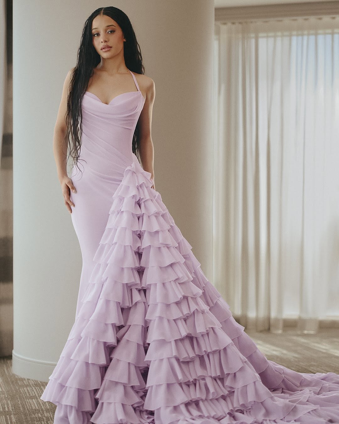 98th Academy Awards. An ode to the cinematic achievements of its House Ambassadors, Louis Vuitton dressed Chase Infiniti, starring in the Best Picture-winning film « One Battle After Another », in a c