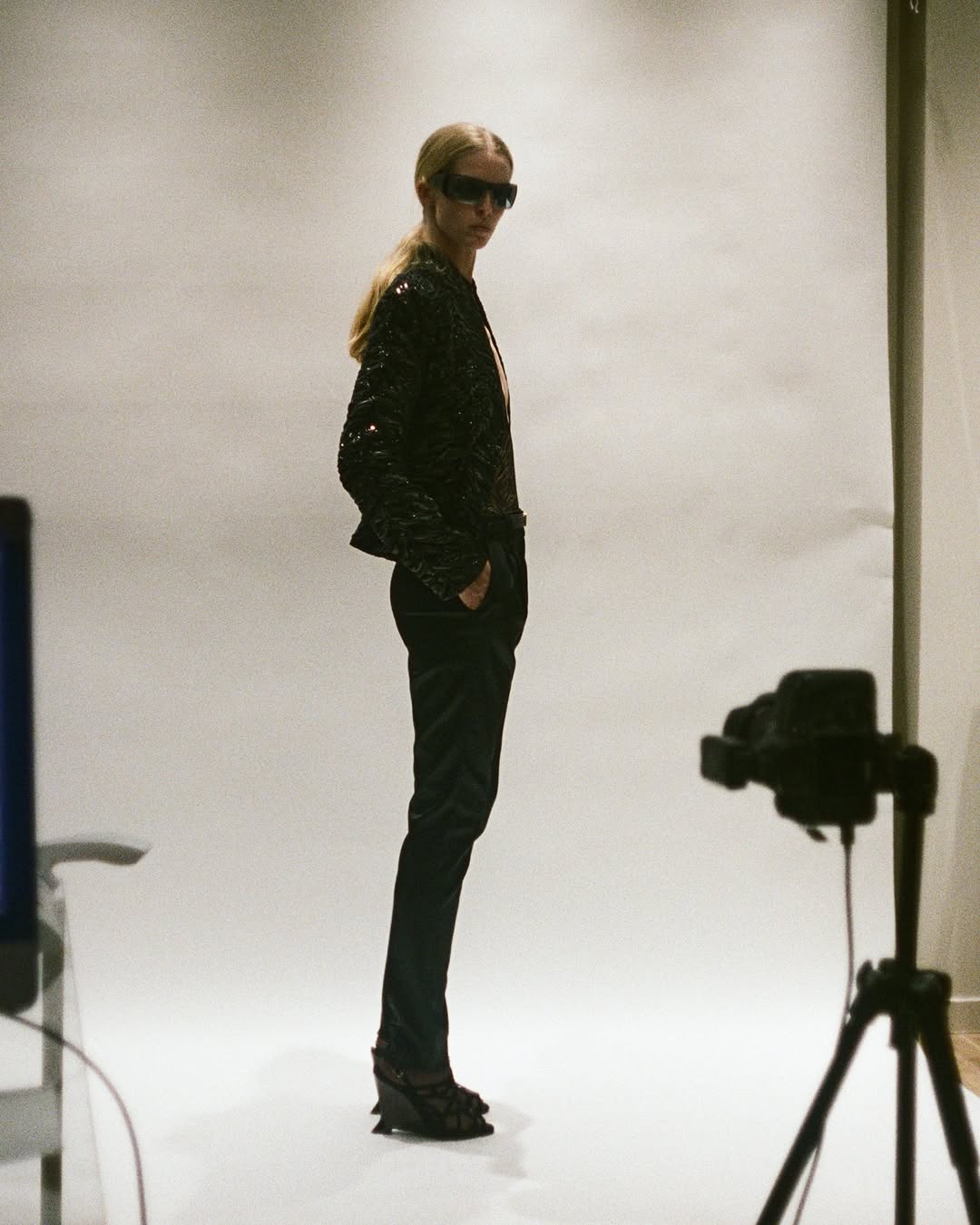 Form meets movement. Fittings, Womenβs Fall-Winter 2026 by Antonin Tron Photography @alessandroraimondo