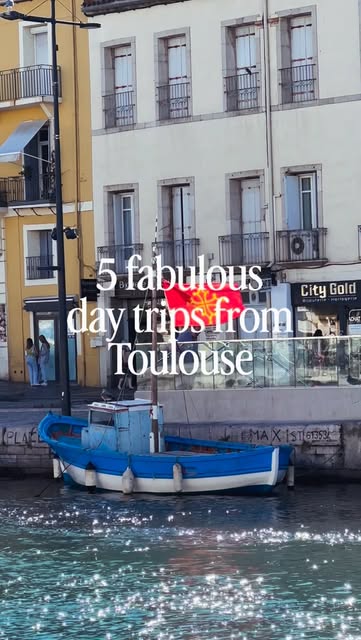 #Cityguide Reel by @elodieintoulouse - Comment GUIDE to get my city guide to visit Toulouse and Occitanie 🇫🇷💕
There are so many places to spend fabulous day trips in Toulouse in the nat