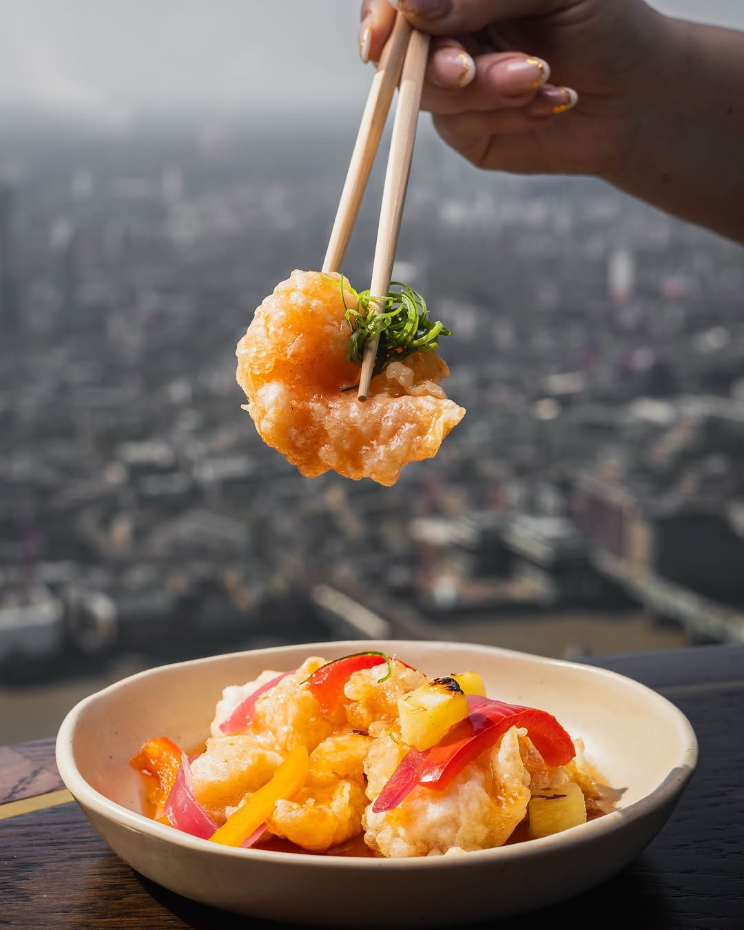 Get your chopsticks around these guest favourites at @luckycatbygordonramsay !! π₯’ Delicious sweet and sour prawns, my delectable G.F.C and crispy baby squid !!