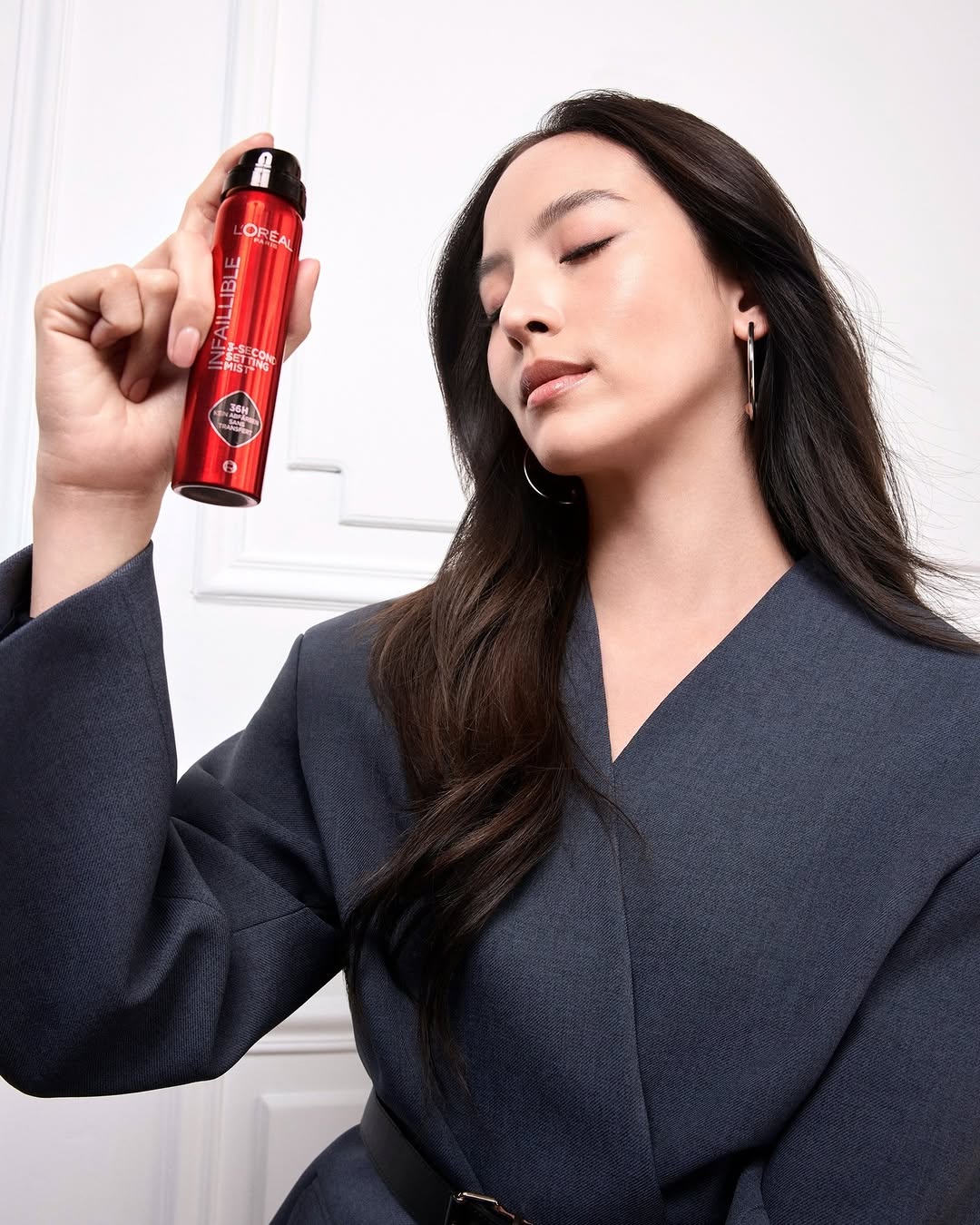3 seconds to fix, 36 hours to stay: INFAILLIBLE SETTING MIST locks in makeup with zero water marks and all-day resistance. @nychaa #LOrealParis #LOrealParisMakeUp #InfaillibleSettingMist