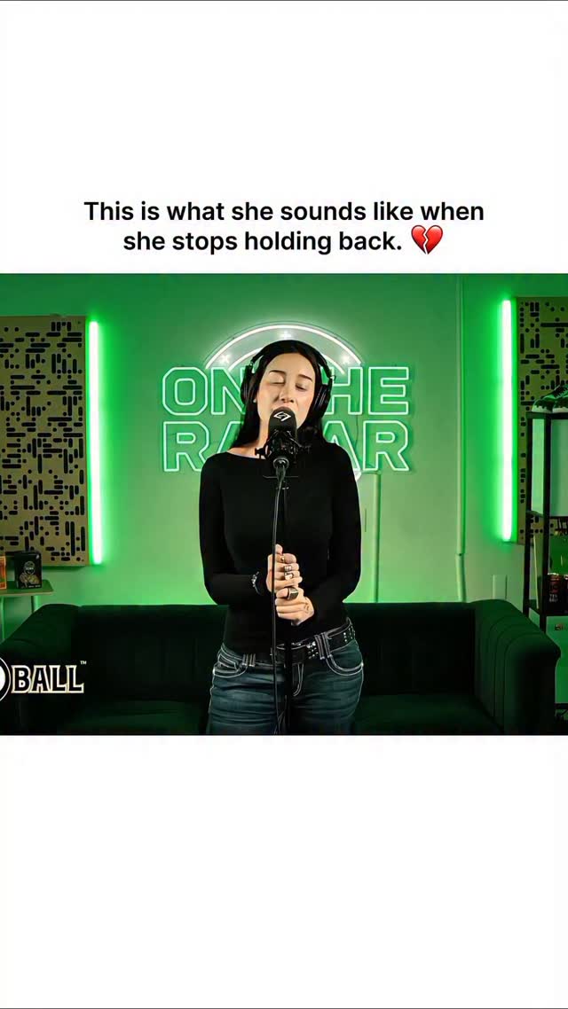 Nobody talks about the songs you write at your lowest point. π Julia Wolf didn't plan for "In My Room" to be a single. She didn't even know it would leave her notes app. But when you're missing so