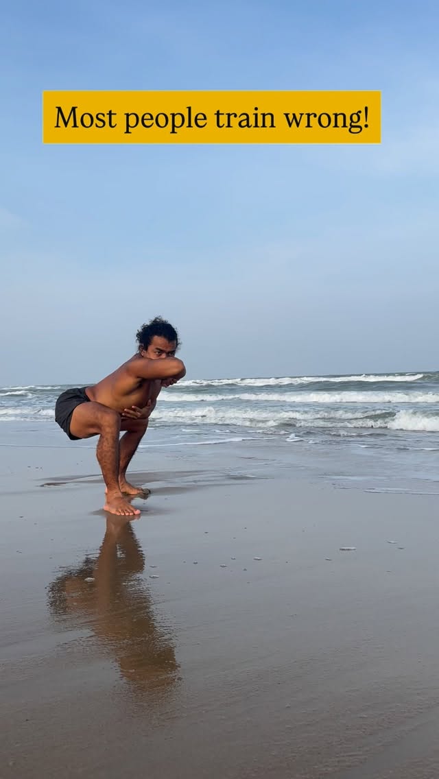 Most people train muscles… but movement doesn’t start in the muscles. It starts in the spine. Your spine is not just a structure — it’s the center of all movement. Every bend, twist, reach, or step