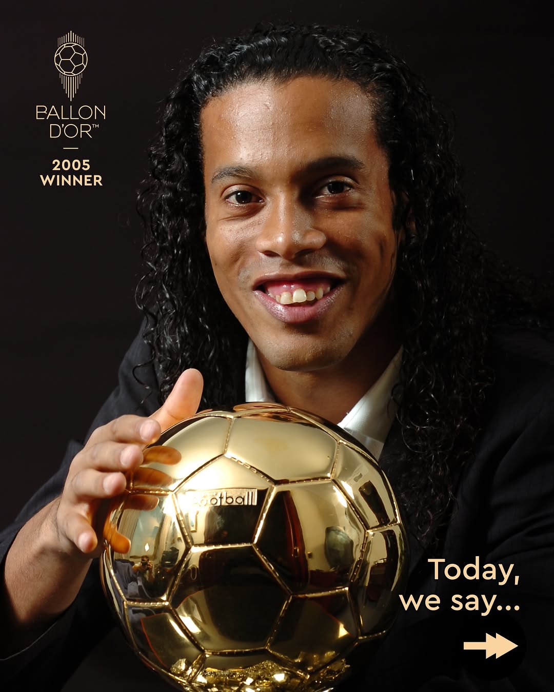 More than a player, a vibration ๐ง๐ทโจ Happy birthday to our 2005 Ballon dโOr winner, Ronaldinho! ๐ค๐ Swipe to relive the magic โก๏ธ Whatโs your favorite R10 moment? ๐ #ballondor #ronaldinho #magic