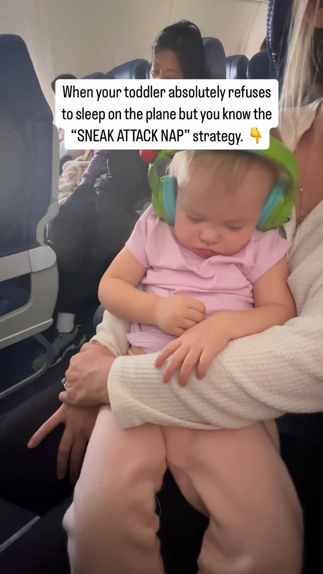 My two toddlers have had DIFFERENT sleep approaches that we use on the plane. ✈️ ✨ Comment “sleep” for some free help sent straight to your inbox! For my second born, we use what I call the snack