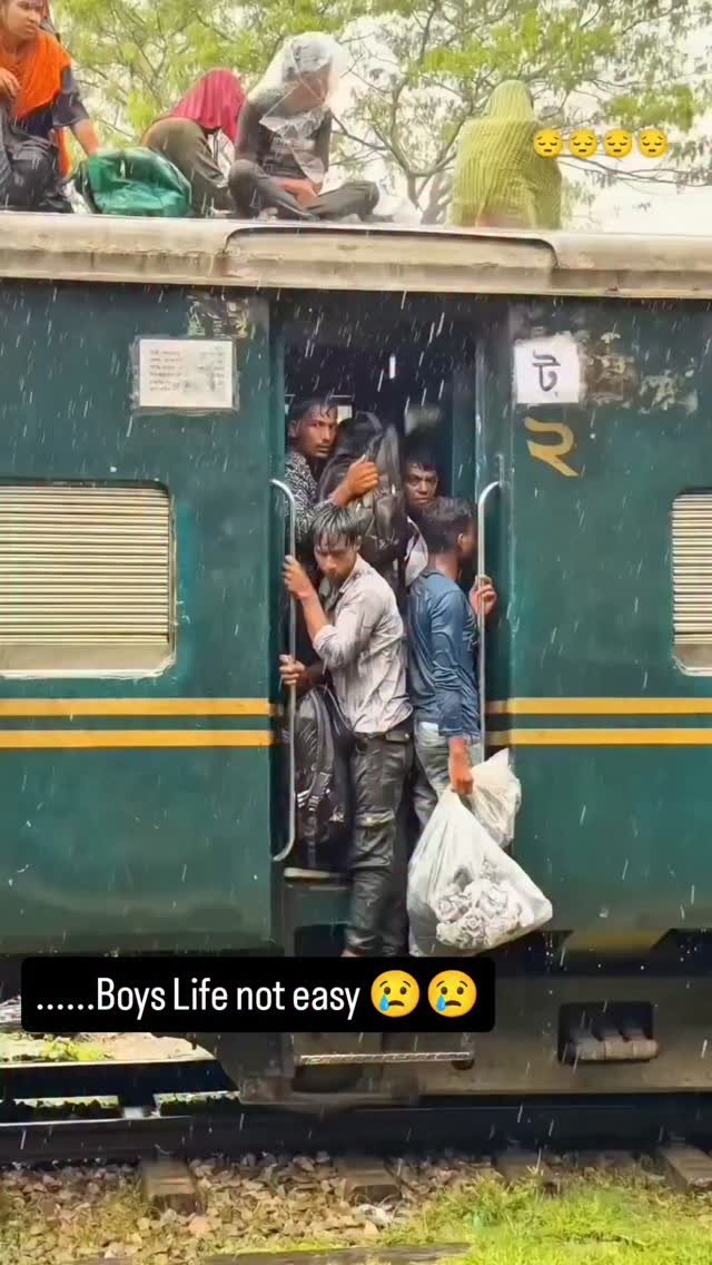 Boys Life not easy 😢😢 #boys #life #jimmedari #viral #tranding