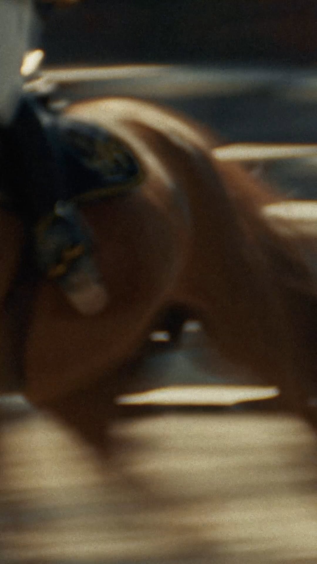 Feel the ride 🏇 Study the course. Scan the arena. Leave no grain unturned. Now remember the race. How the crowd cheers when you and your horse take flight as one. The Saut Hermès is back at the Gran