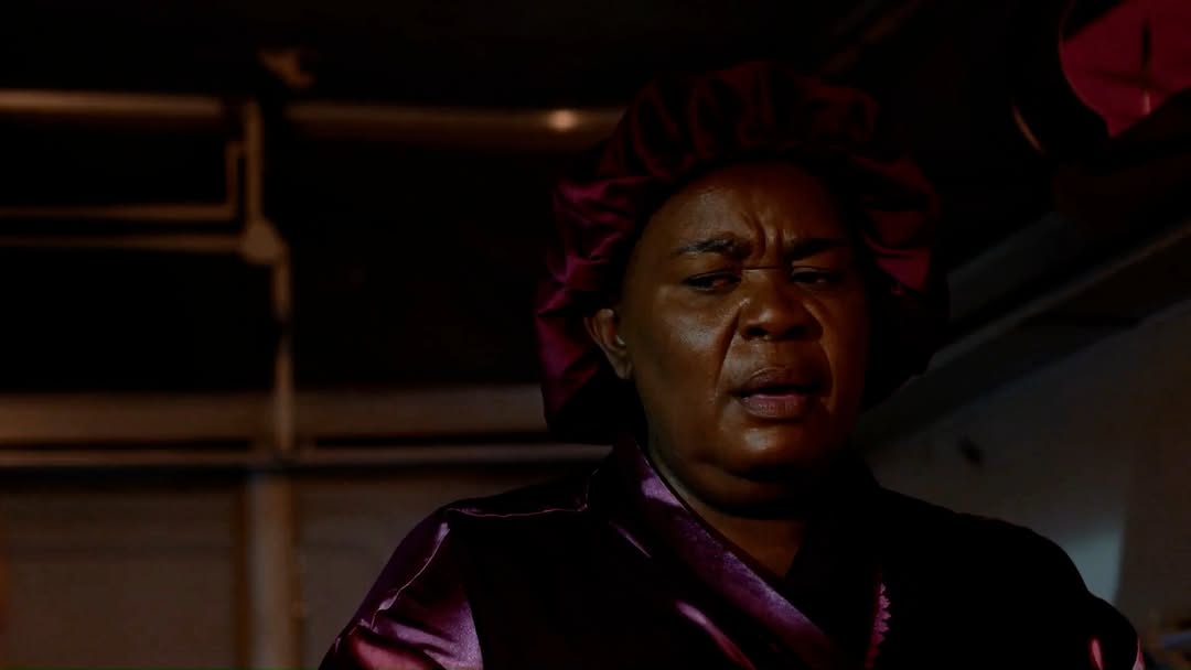 Nkunzi’s warden seems to be in his laqasha bag and it’s time for Nkunzi to pay up! Usually therapy is the solve what happens when you can’t even stand to speak to your therapist? Catch Uzalo tonight a