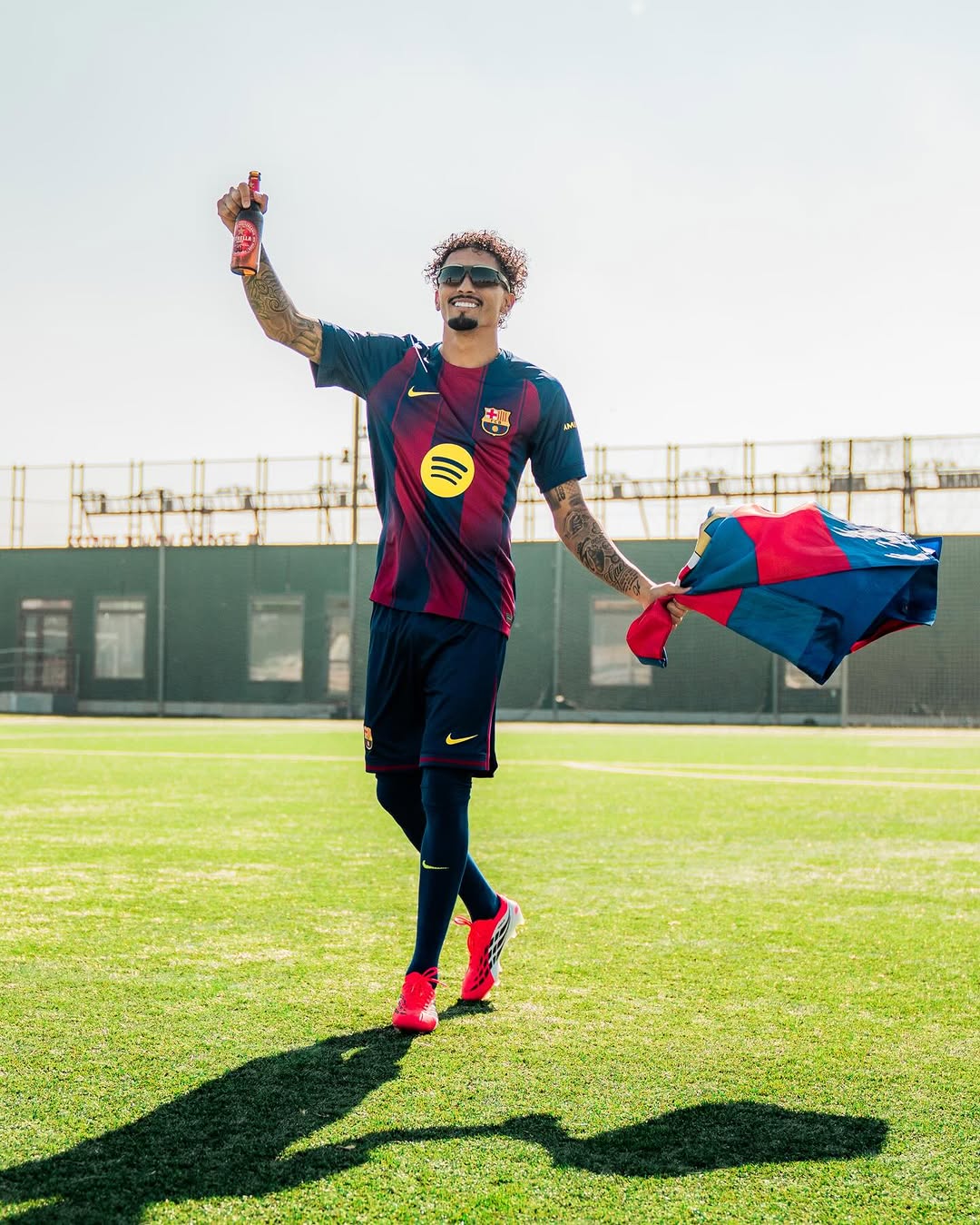 When itβs your turn to celebrate 150 years of @estrelladammcat π» Quan et toca celebrar els 150 anys dβ@estrelladammcat π» Cuando te toca celebrar los 150 aΓ±os de @estrelladammcat π» Responsible con