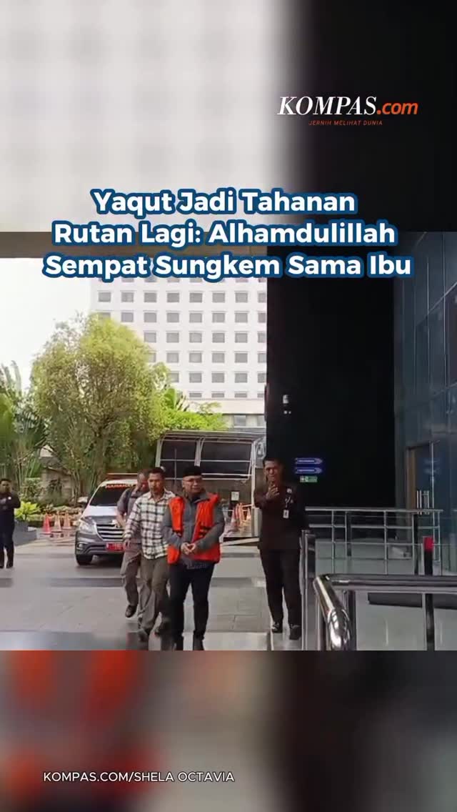 Eks Menteri Agama (Menag) Yaqut Cholil Qoumas mengaku bersyukur kemarin sempat menjadi tahanan rumah sehingga bisa sungkem ke sang ibu. Berdasarkan pantauan di lokasi, Yaqut langsung memakai rompi o