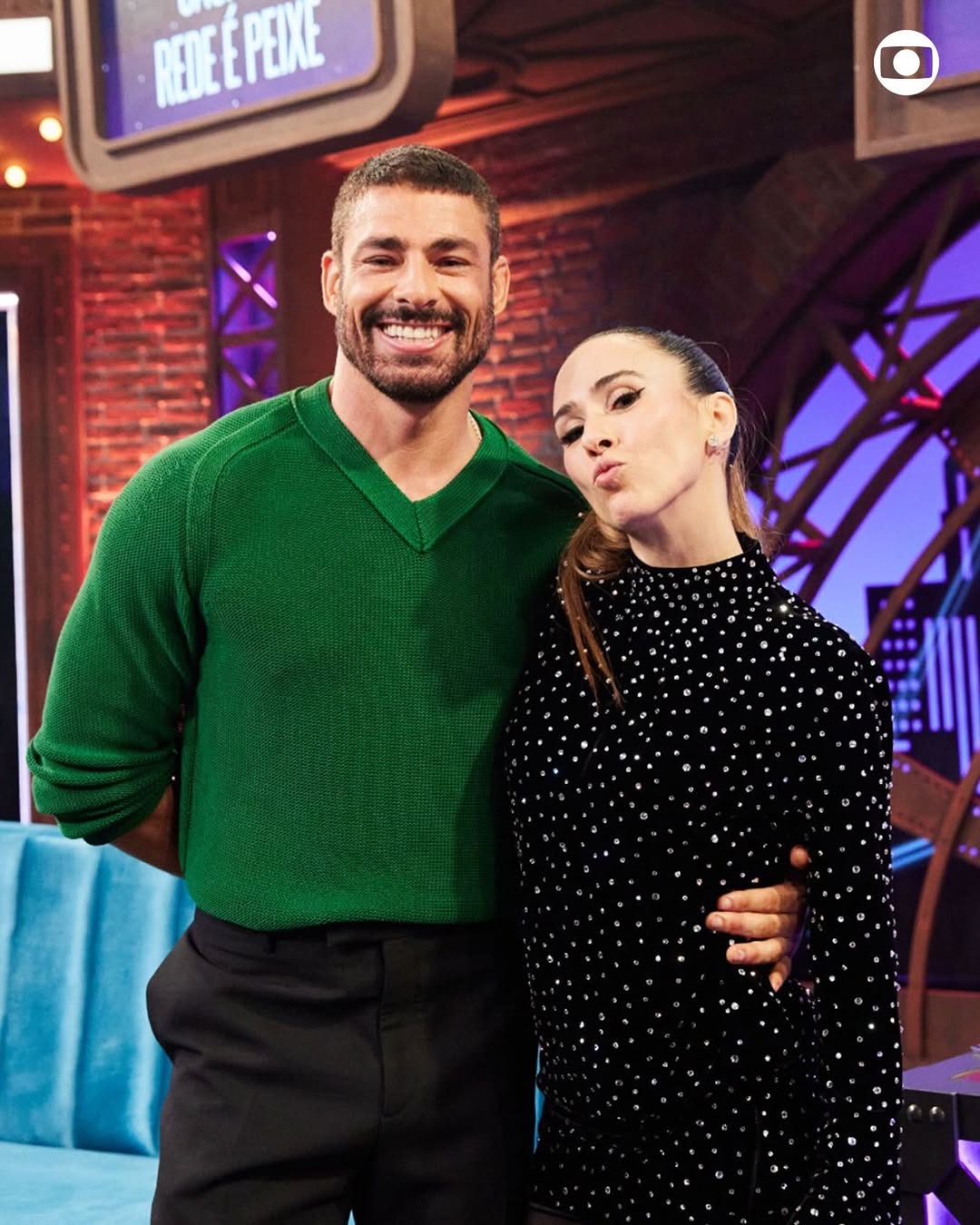 Essa dupla entrega beleza, carisma e aquela pitadinha de loucura para a noite dessa terça-feira 💜 Hoje tem #LadyNight com ELE, @cauareymond! Não perde, é depois do #BBB26! ✨