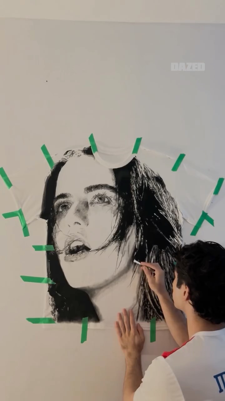 Self Made Tutorial with @ibuyhorses ποΈβ β In Lukeβs Self Made tutorial for #DazedFashion, the artist shows us step-by-step through how to paint his portrait style t-shirts - WDYT?β β β πΉ @ibuyhorses