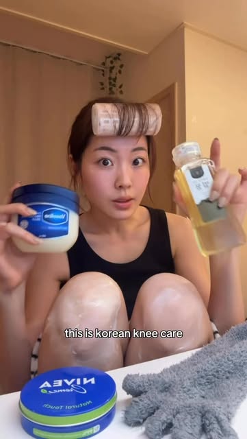 #Bodycare Reel by @mindaylee_ (verified account) - PART 110 | Knee Care you didn't know you needed 🦵very cheap and very very easy ✨✨✨
1️⃣ scrub 🧽 : you can use olive oil, coconut oil and other oil i
